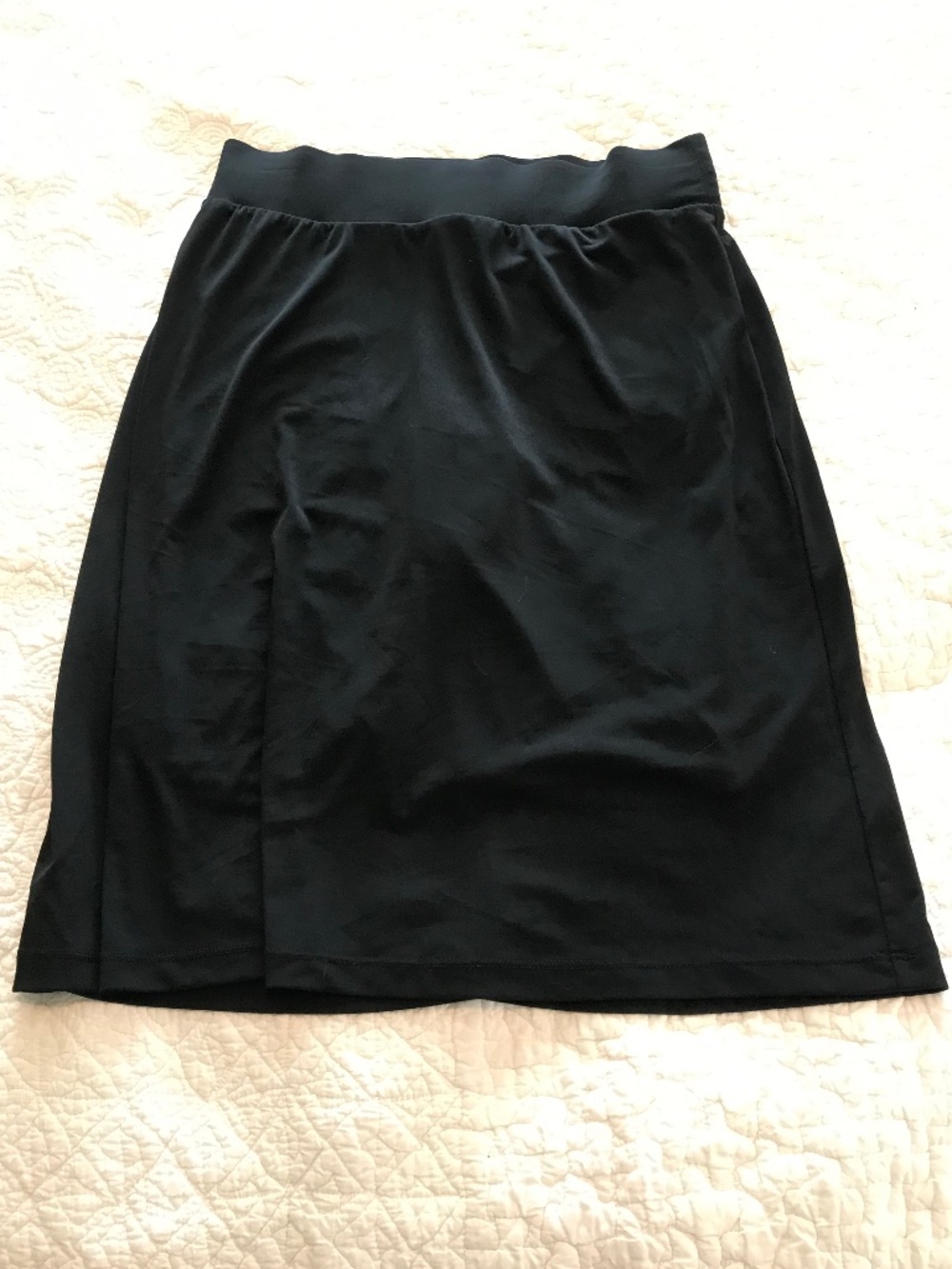 Merona black stretchy pull-on skort (S)